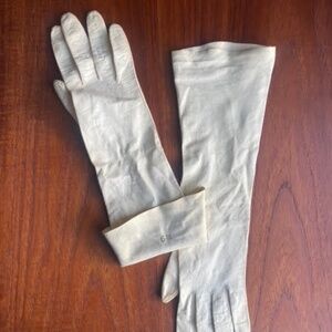 Vintage Cream Calfskin Gloves - Size 6.5